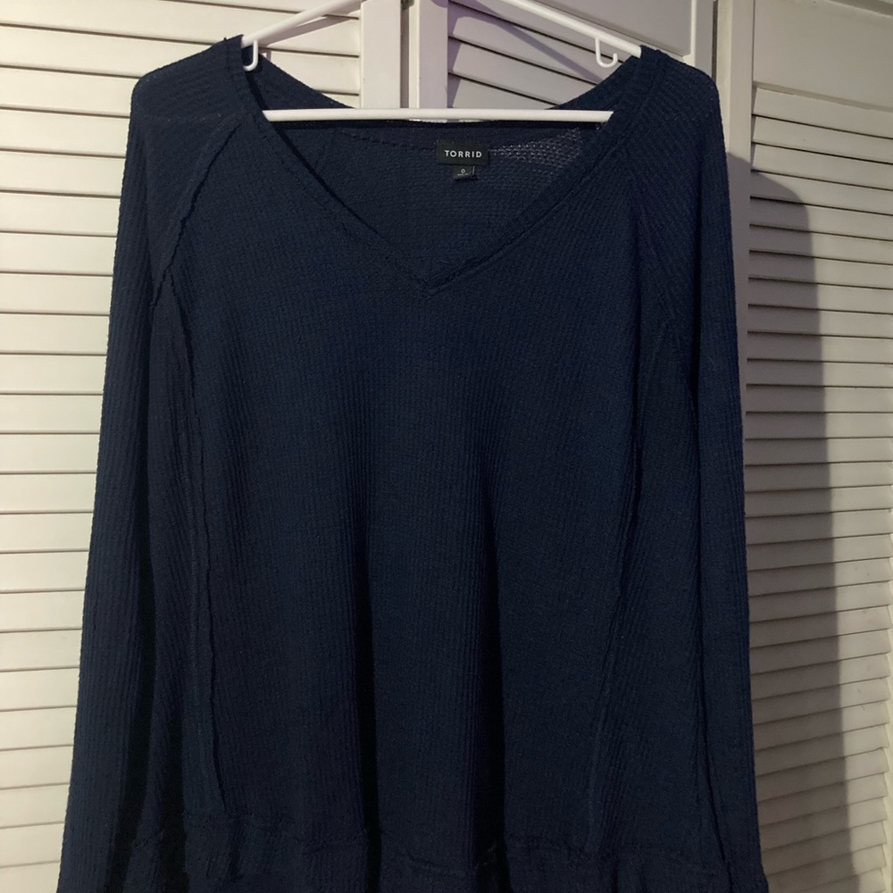 COPY - TORRID flowy light sweater - size 0
